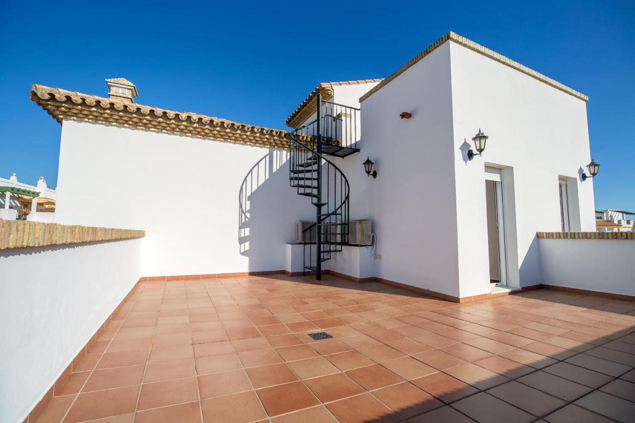 Chalet Adosado Atalaya P Conil De La Frontera Luaran gambar